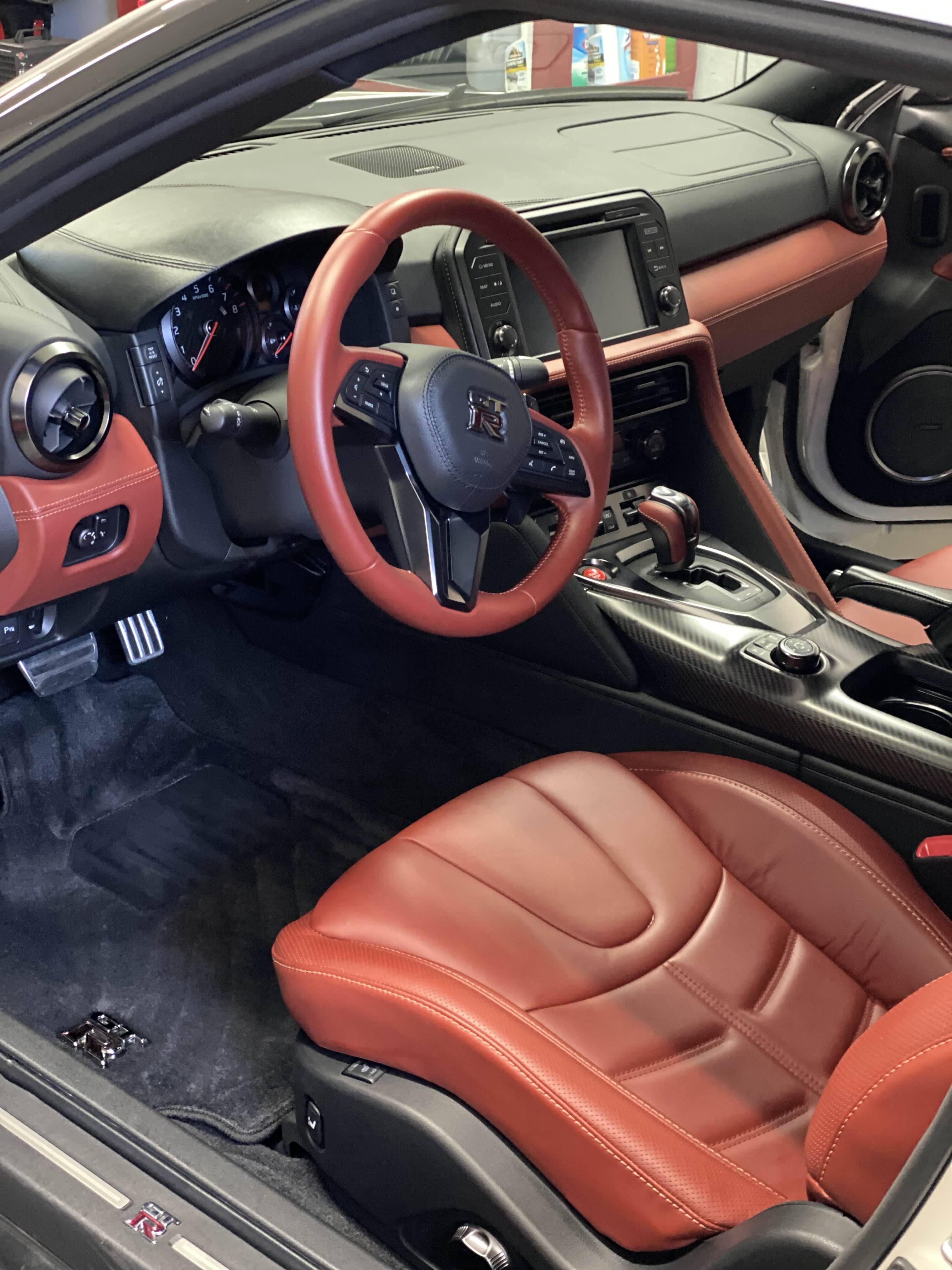 Nissan GT-R Custom Interior